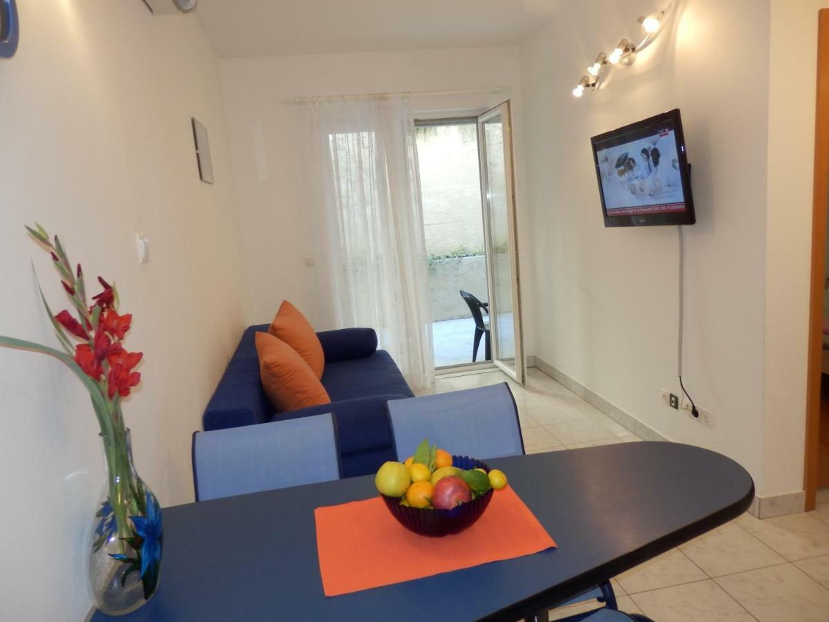 Apartments Rica Оміш Номер фото
